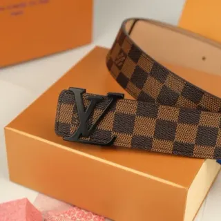 Louis Vuitton LV Initiales Damier Ebène Checkerboard cinturón de cuero