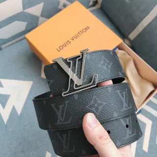 Louis Vuitton LV Initiales Monogram चमड़े की बेल्ट