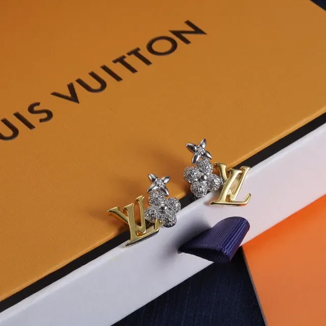 Louis Vuitton LV Monogram Crystal Floral Stud Earrings 7