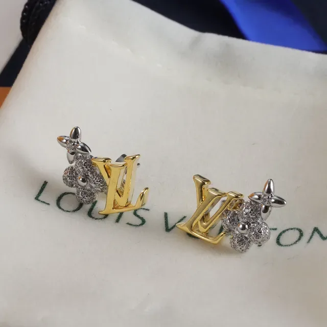 Louis Vuitton LV Monogram Crystal Floral Stud Earrings 8