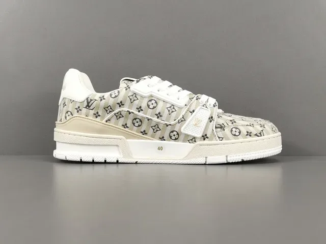 Louis Vuitton LV Trainer Beige Blanco Monogram Canvas Upper Suela Gruesa Multicapa Lifestyle Sneakers 18