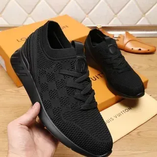 路易威登 LV Trainer 黑色针织上层 Monogrammed Medallion 生活方式运动鞋