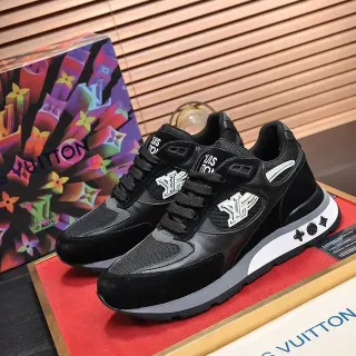 Louis Vuitton LV Trainer Negro Blanco Multi-Material Superior Monogramado Logo Lateral Lifestyle Sneakers