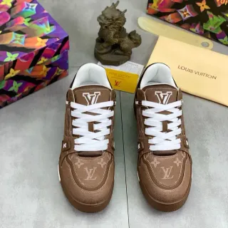 Louis Vuitton LV Trainer marrom Monogram Canvas Lifestyle sneakers