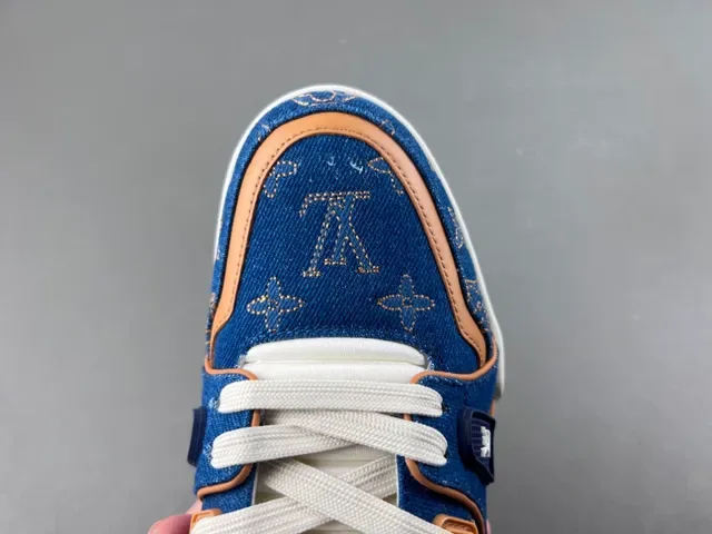 Louis Vuitton LV Trainer Navy Beige Denim Upper Monogram Print Lifestyle Tênis 5