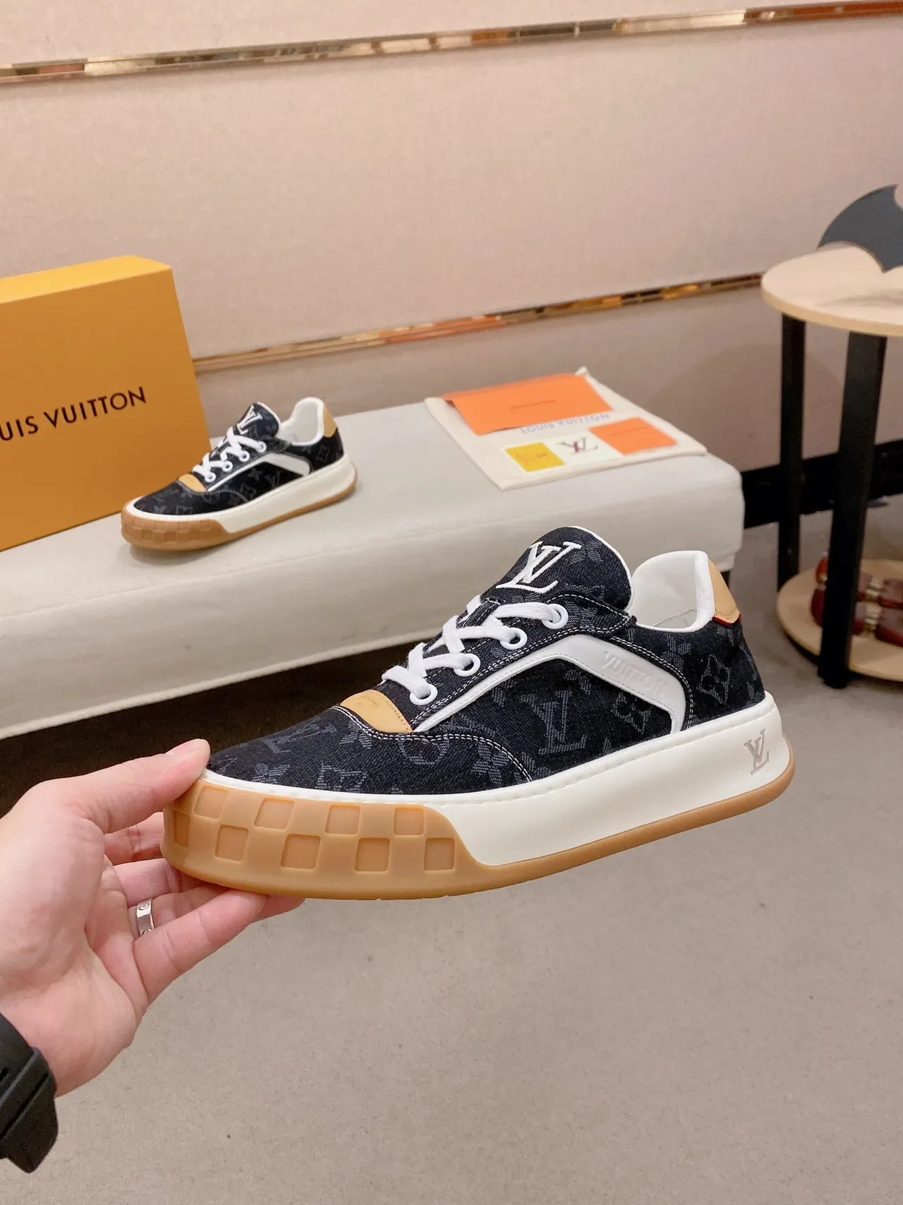 Louis Vuitton LV Trainer Navy Beige Monogrammed Denim Upper White Side Stripe Zapatillas Lifestyle 3