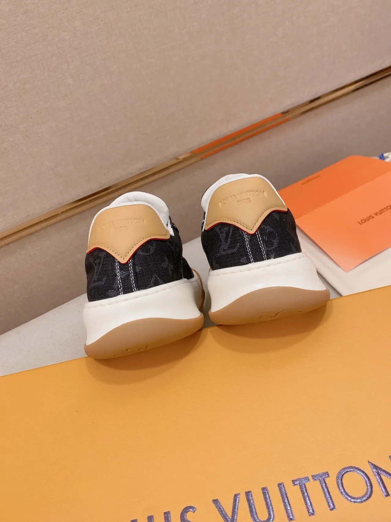 Louis Vuitton LV Trainer Navy Beige Monogrammed Denim Upper White Side Stripe Zapatillas Lifestyle 8