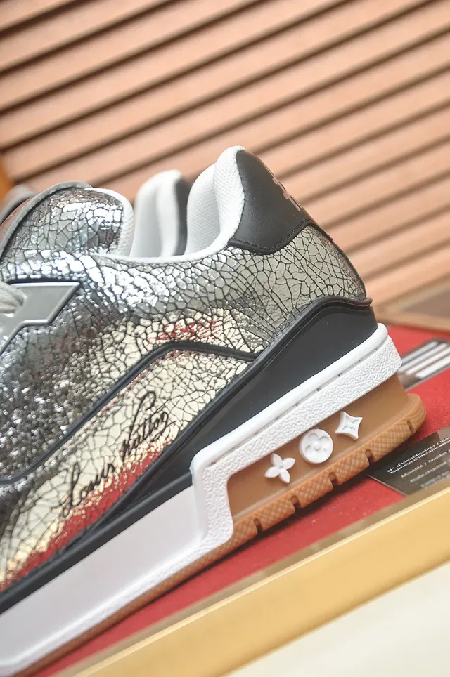 Louis Vuitton LV Trainer Silver Black Cracked Metallic Upper Contrast Panels Lifestyle Sneakers 2
