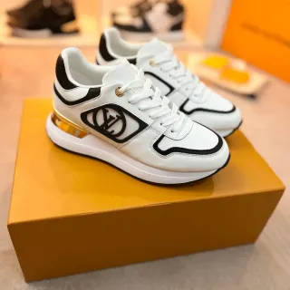 Louis Vuitton LV Trainer Zapatillas Lifestyle Blancas y Negras de Cuero Superior con Tubo Contraste