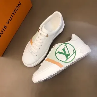 Louis Vuitton LV Trainer 白色绿色皮革上层 圆形 Monogram 生活方式运动鞋