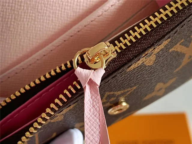 Louis Vuitton Monogram toile flap snap portefeuille court 7