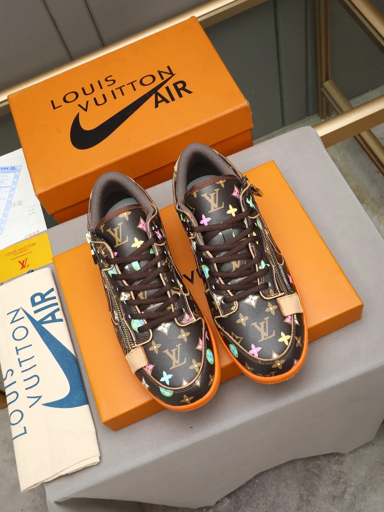 Louis Vuitton Monogram Floral Zipper Low-Top Lifestyle Sneakers 2