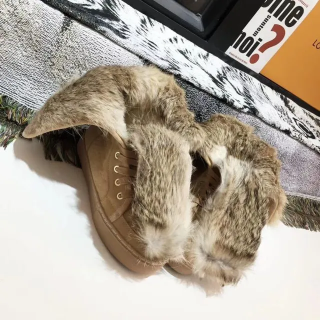 Louis Vuitton Monogram Botas de Nieve de Plataforma con Forro de Piel 5