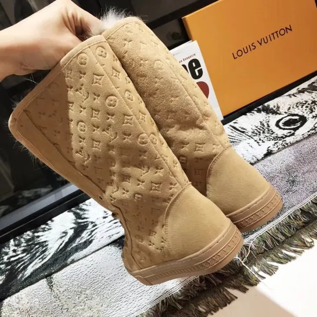 Louis Vuitton Monogram Botas de Nieve de Plataforma con Forro de Piel 7