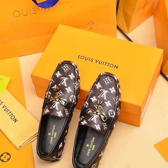 Louis Vuitton Monogram Mocassins Marron Blanc Cuir Tassel 3