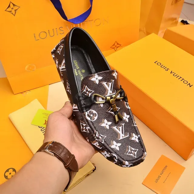 Louis Vuitton Monogram Mocassins Marron Blanc Cuir Tassel 6