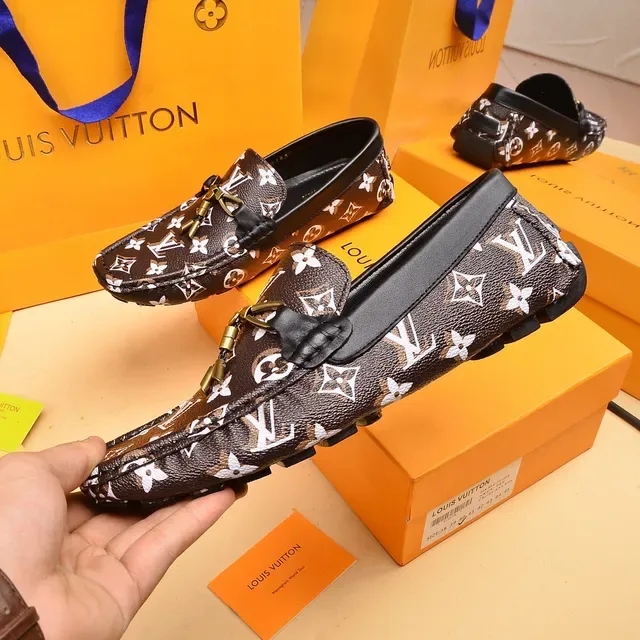 Louis Vuitton Monogram Mocassins Marron Blanc Cuir Tassel 7