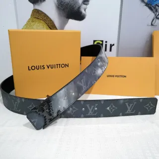 Louis Vuitton Monogram 色调灰色皮革腰带