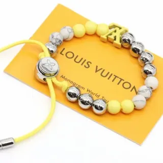 Louis Vuitton Monogram World Tour سوار خرز