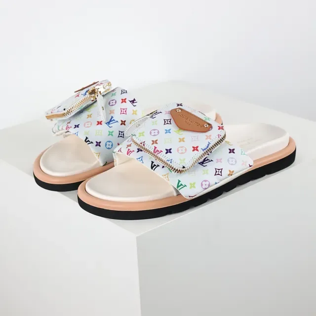 Louis Vuitton Pantoufles Multicolore Beige Imprimé Monogram Tissu Sangle à Fermeture Éclair Pochette 2