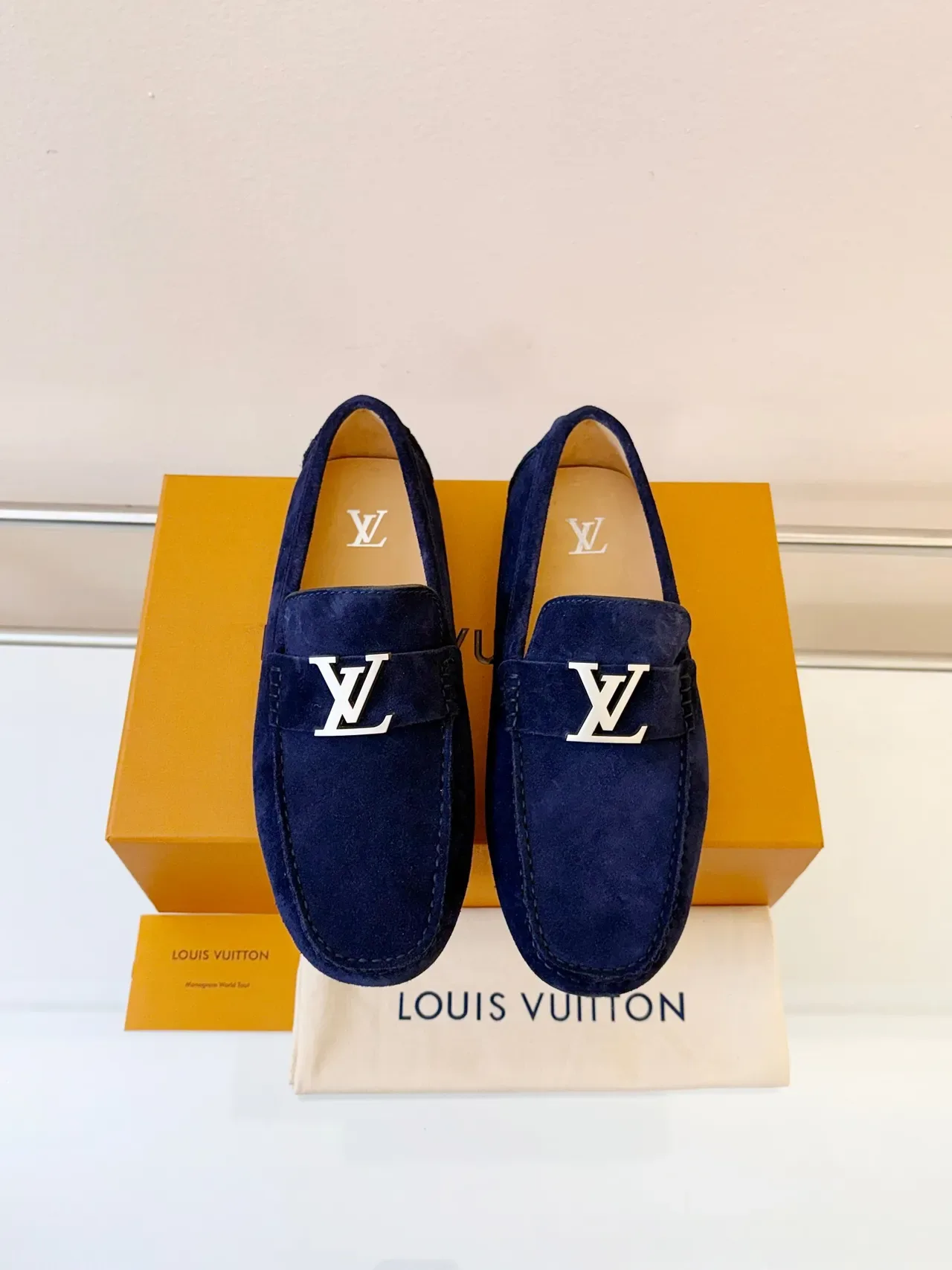 Louis Vuitton Navy Beige 麂皮上层金属LV扣乐福鞋 6
