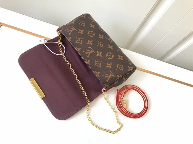Louis Vuitton Pochette Metis Marrón Dorado Monogram Lienzo Recubierto Turn-Lock Cadena Bolso 4