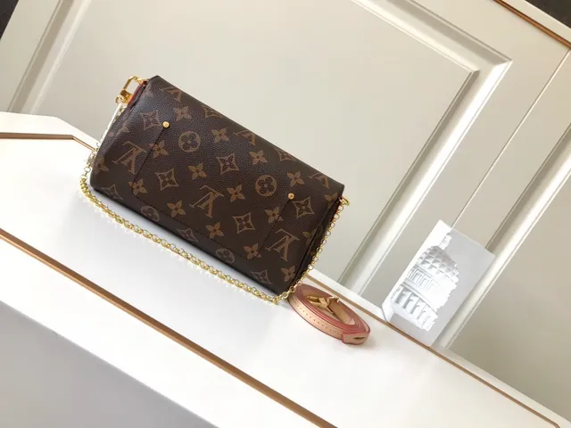 Louis Vuitton Pochette Metis Marrón Dorado Monogram Lienzo Recubierto Turn-Lock Cadena Bolso 7