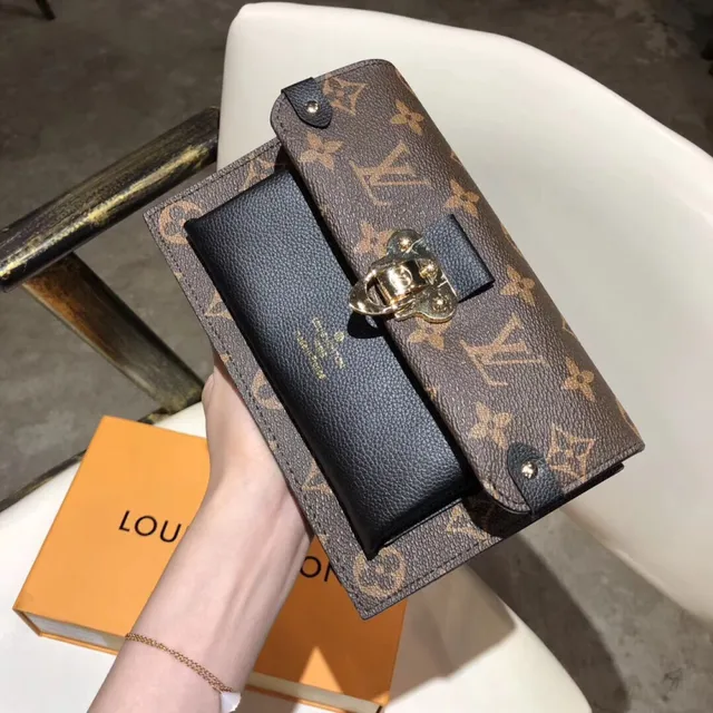 Louis Vuitton Pochette Metis भूरी लाल मोनोग्राम कैनवास लेदर कंट्रास्ट चेन बैग 9