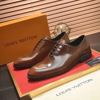Louis Vuitton বাদামি চামড়ার পালিশ করা অক্সফোর্ড জুতো