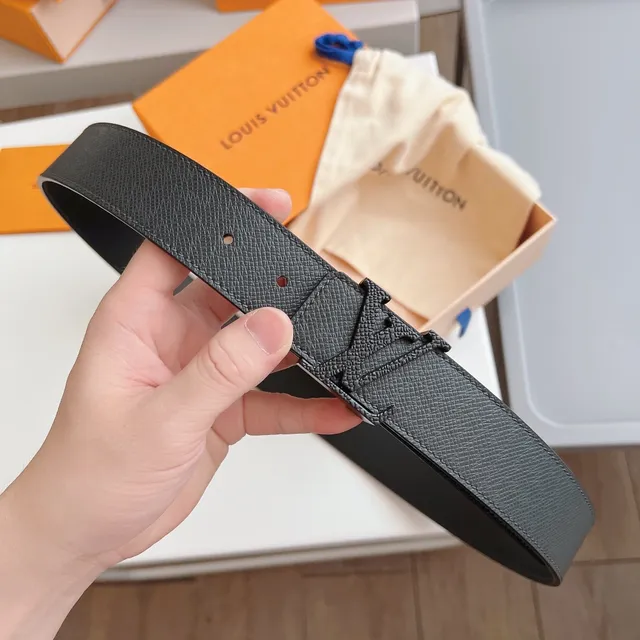 Louis Vuitton Turnlock حزام جلدي قابل للعكس 4