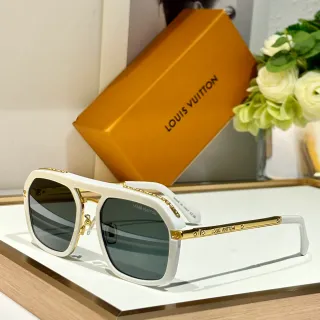 Louis Vuitton সাদা এবং সোনালি এভিয়েটর স্টাইল সানগ্লাস