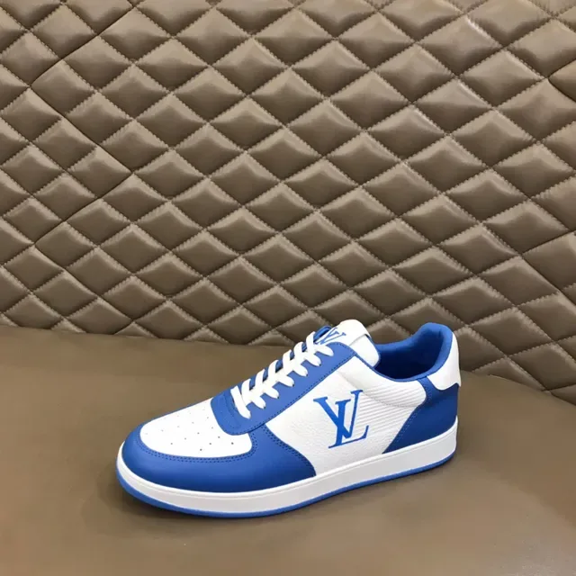 Louis Vuitton White Blue Low-Top Monogrammed Lifestyle Sneakers 6