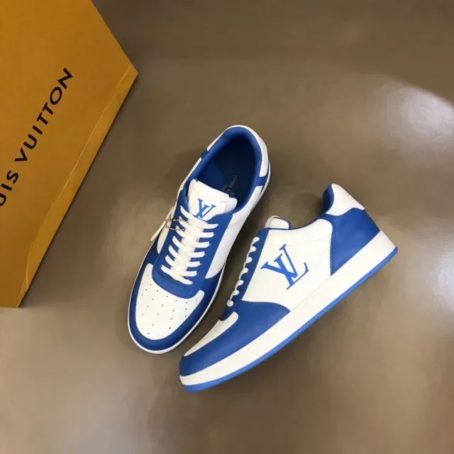 Louis Vuitton White Blue Low-Top Monogrammed Lifestyle Sneakers 8