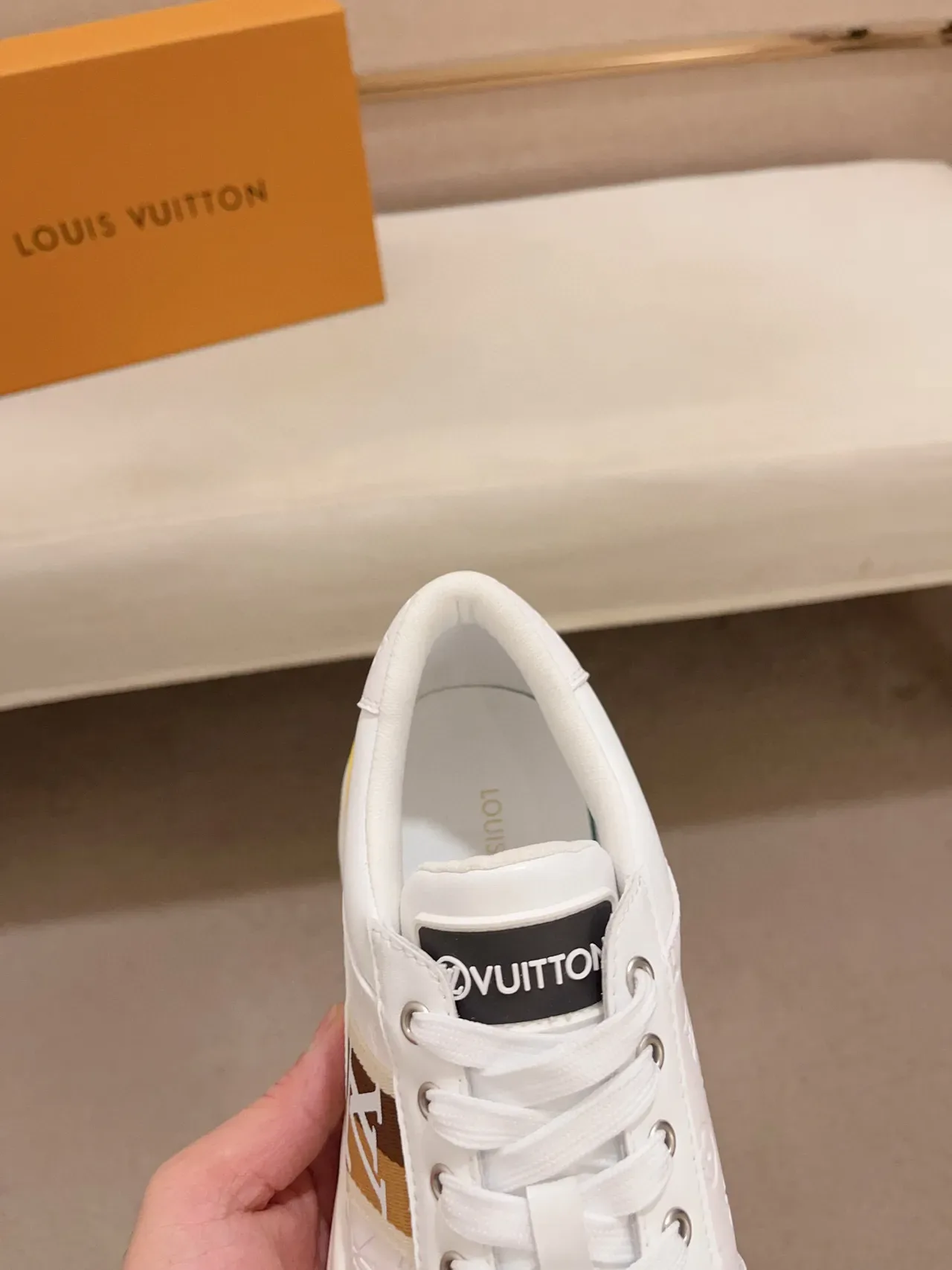 Louis Vuitton 白棕印花皮革镂空鞋头生活方式运动鞋 6