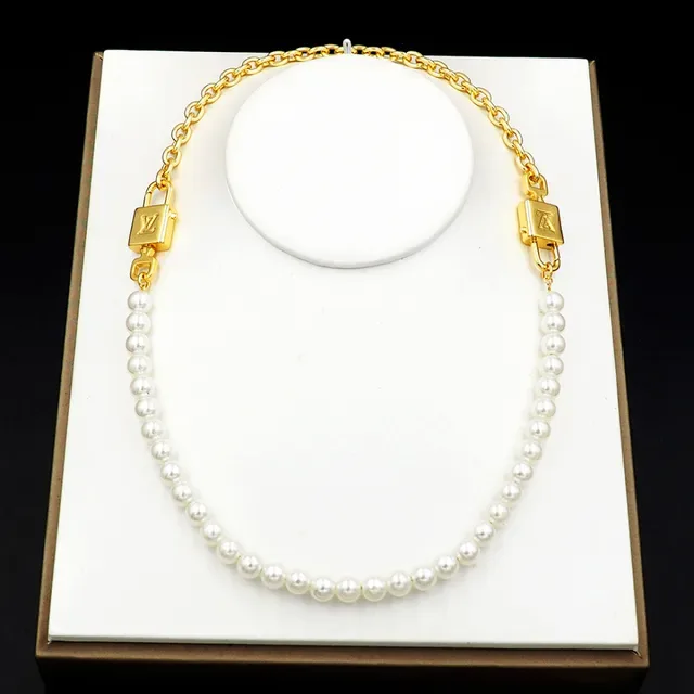 Louis Vuitton White Gold Pearl Strand Lock Clasp Necklace 10