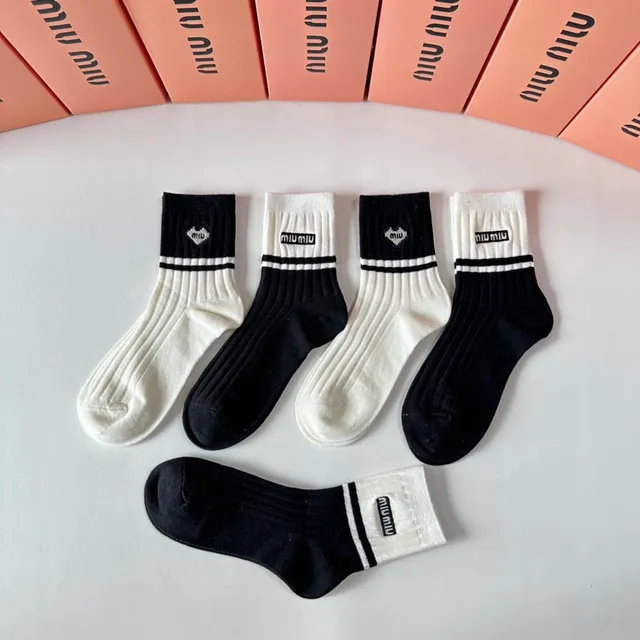 Miu Miu Black White Ribbed Knit Cuffed Ankle Socks 3