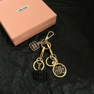 Miu Miu 标志魅力钥匙链 金色和黑色珠宝