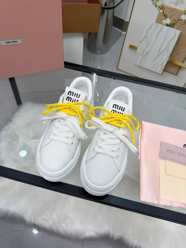 Miu Miu Wander 白色黄色皮革厚底平台鞋生活方式运动鞋 6