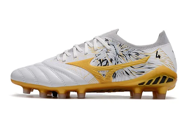 Mizuno White Gold Low-Cut Synthetic Upper Quilted Toe Box Firm-Ground Soccer Shoes 10