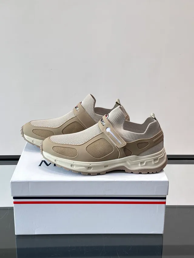 Moncler Tênis Lifestyle Slip-On Bege de Malha 5