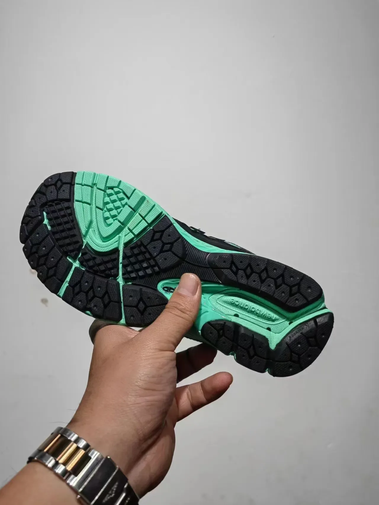 New Balance 1200 मिंट ग्रीन ब्लैक रनिंग शूज़ 7