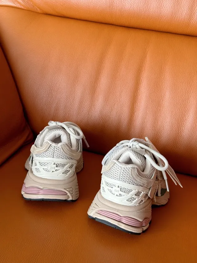 New Balance 1906R 米色 青绿色 厚底运动鞋 11