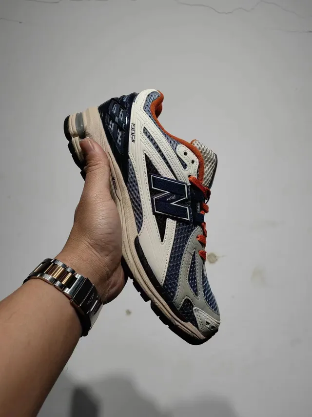 New Balance 1906R azul cinza bege laranja tênis de corrida 6