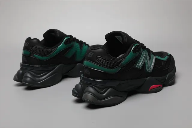 New Balance 9060 Sneakers Chunky pretos e verdes 3