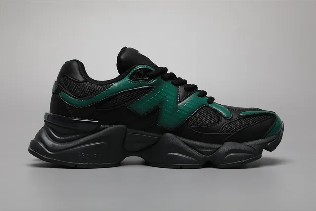 New Balance 9060 Sneakers Chunky pretos e verdes 8