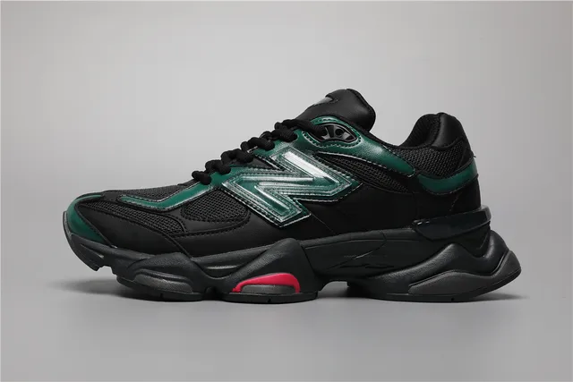 New Balance 9060 Sneakers Chunky pretos e verdes 9