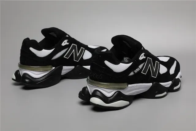 New Balance 9060 حذاء أسلوب حياة أسود وأبيض 3