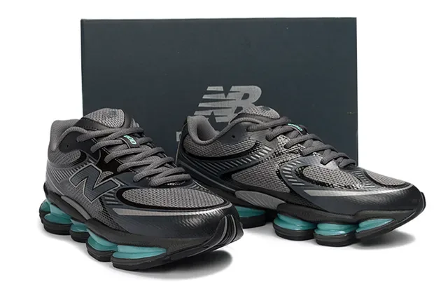 New Balance 9060 Gris Oscuro y Verde Azulado Sneakers Lifestyle 3