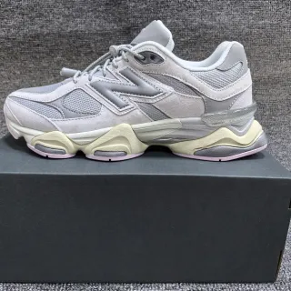 New Balance 9060 Tênis chunky cinza claro