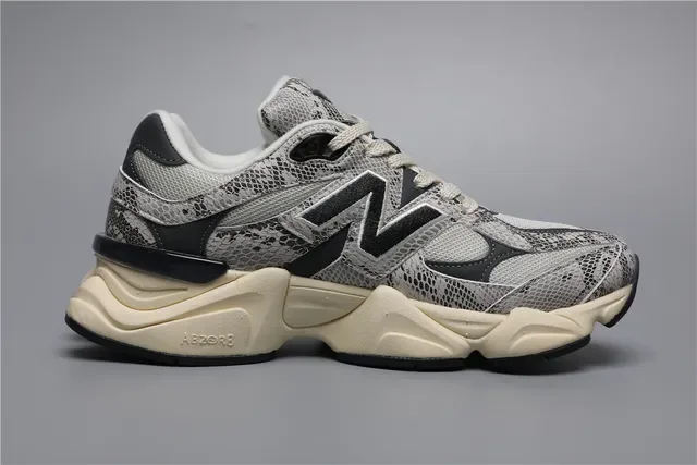 New Balance 9060 حذاء رياضي أسلوب حياة مطبوع بخطوط جلد الثعبان 8